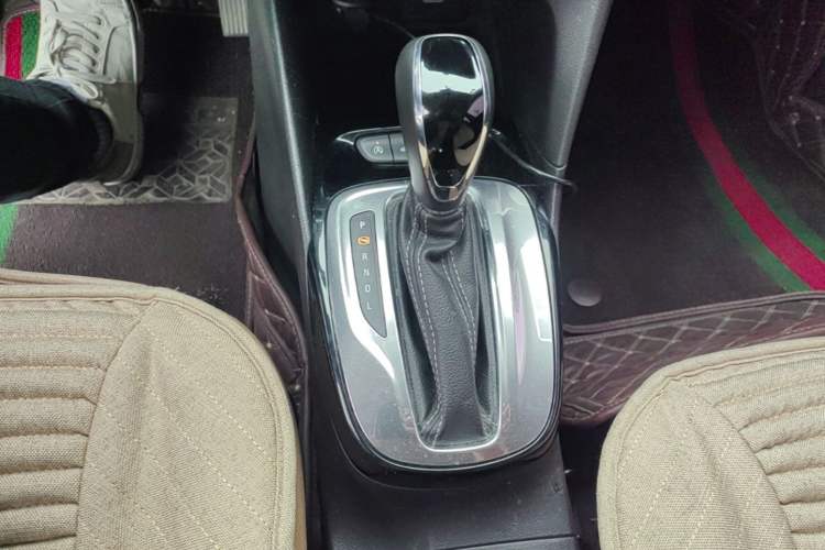 Used Buick Excelle 2018 15N CVT Luxury Version Gear Lever