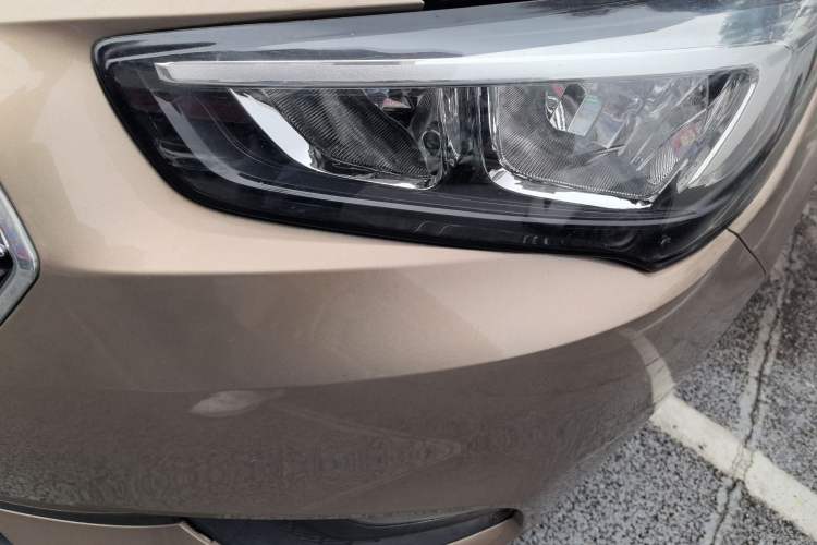 Used Buick Excelle 2018 15N CVT Elite Edition Left Front Headlight