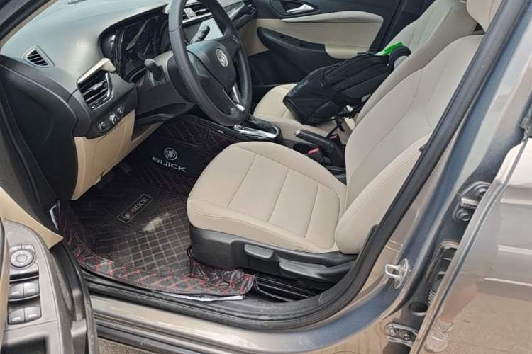 Used Buick Excelle 2018 15N CVT Elite Edition Left Front Seat