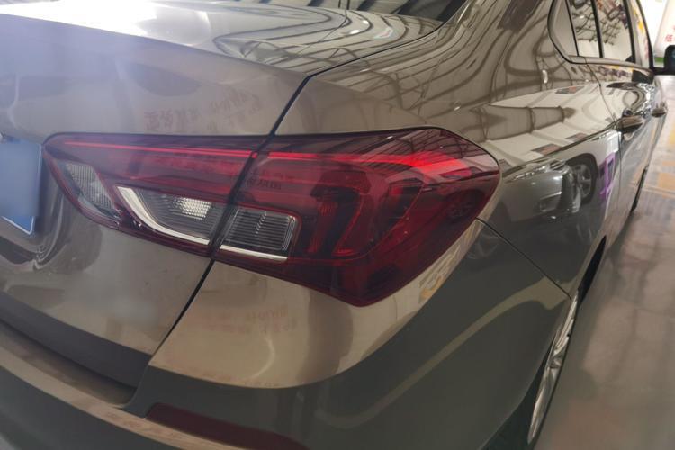 Used Buick Excelle 2018 15N Manual Elite Version Right Rear Taillight