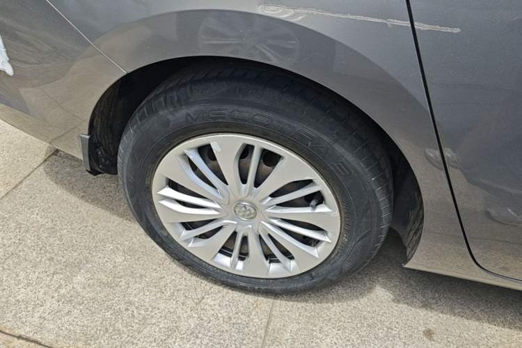Used Buick Excelle 2018 15N CVT Elite Edition Right Rear Wheel Hub