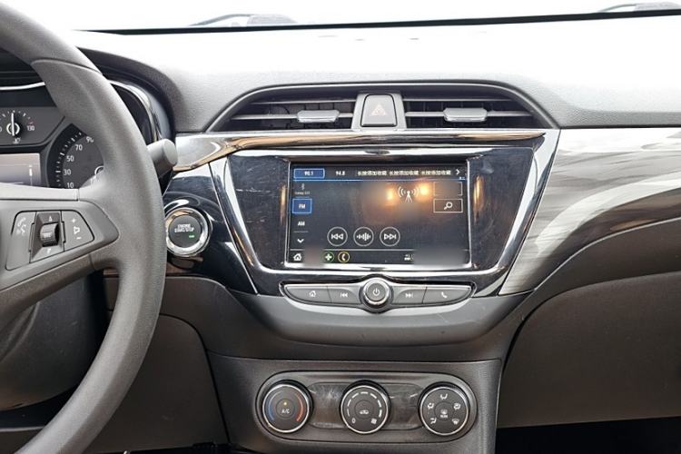 Used Buick Excelle 2018 15N CVT Luxury Version Audio And AC Panel