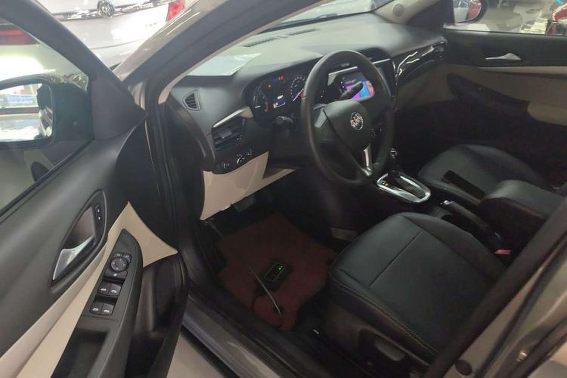 Used Buick Excelle 2018 15N CVT Elite Edition Driver Seat