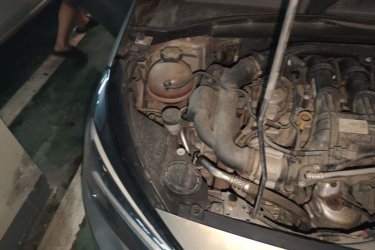 Used Buick Excelle 2018 15N CVT Luxury Version Engine Bay Right