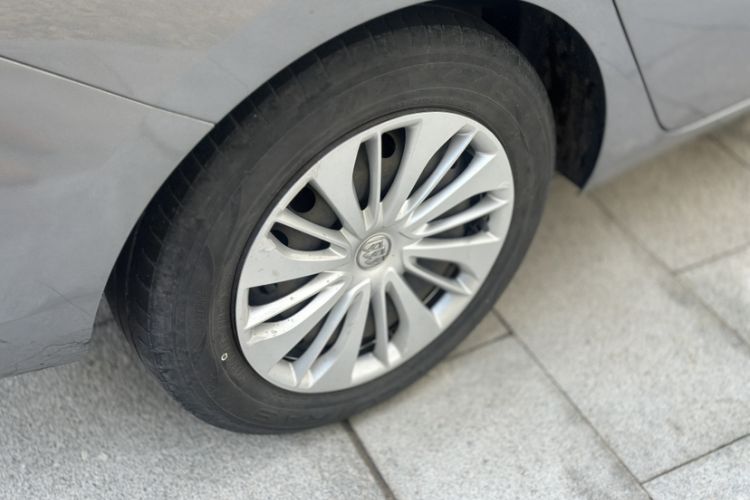 Used Buick Excelle 2018 15N CVT Elite Edition Exterior 9
