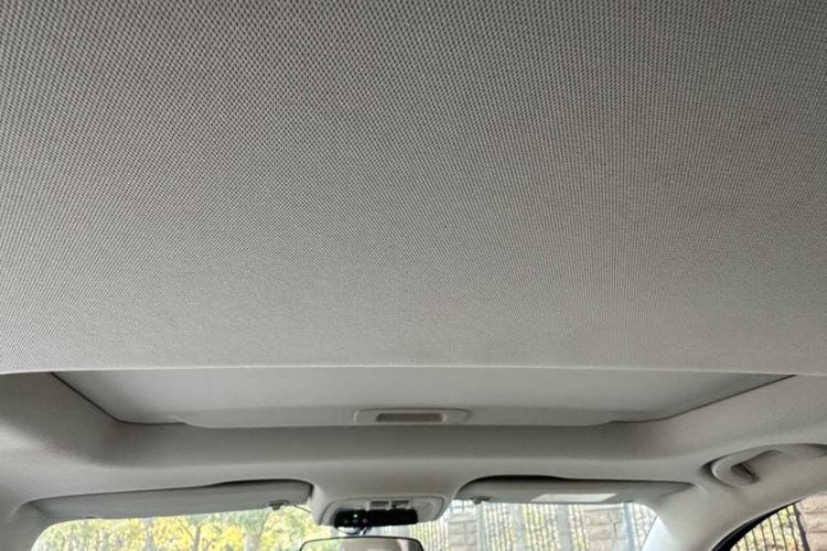 Used Buick Excelle 2018 15N CVT Elite Edition Headliner