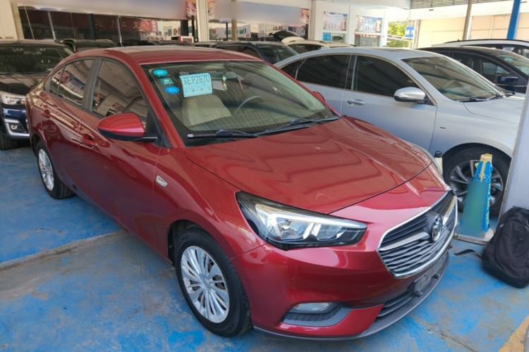 Used Buick Excelle 2018 15N CVT Elite Edition Front Right 45 Deg