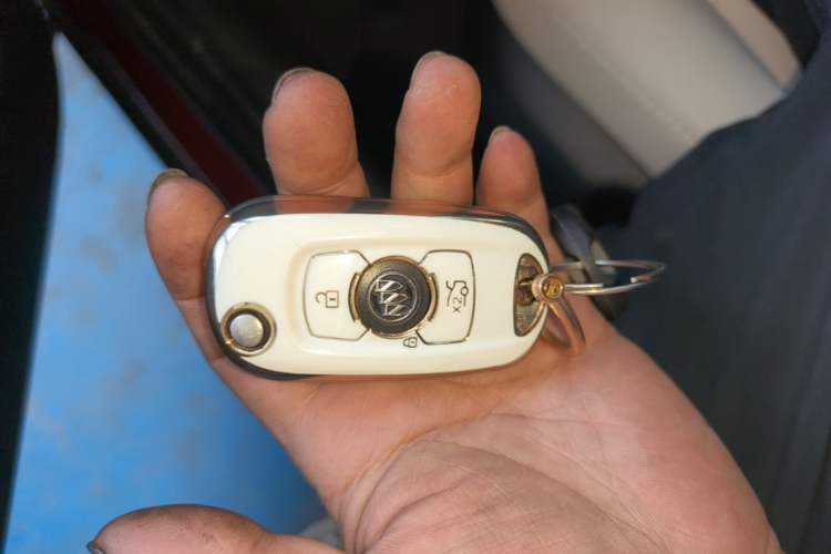 Used Buick Excelle 2018 15N CVT Elite Edition Vehicle Key