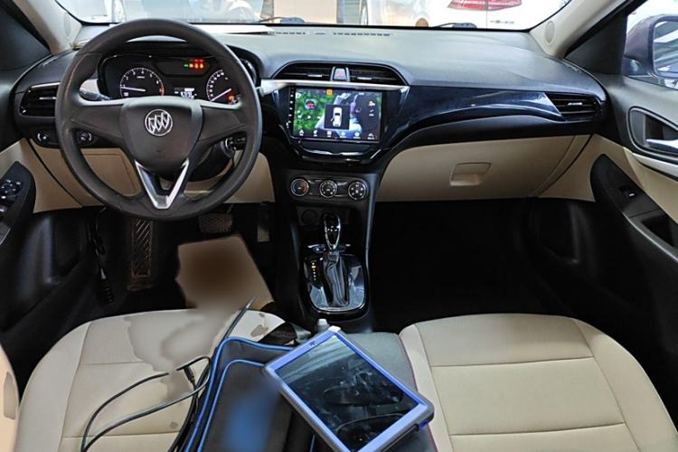 Used Buick Excelle 2018 15N CVT Elite Edition Interior 1