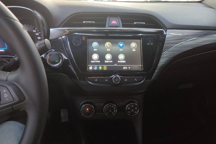 Used Buick Excelle 2018 15N CVT Luxury Version Audio And AC Panel