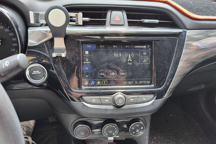 Used Buick Excelle 2018 15N CVT Luxury Version Audio And AC Panel