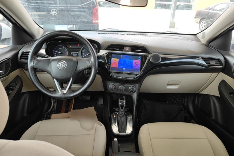 Used Buick Excelle 2018 15N CVT Elite Edition Center Console