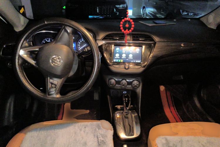 Used Buick Excelle 2018 15N CVT Luxury Version Center Console