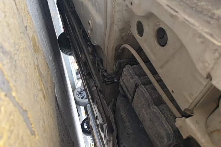 Used Buick Excelle 2018 15N Manual Elite Version Chassis Rear Left