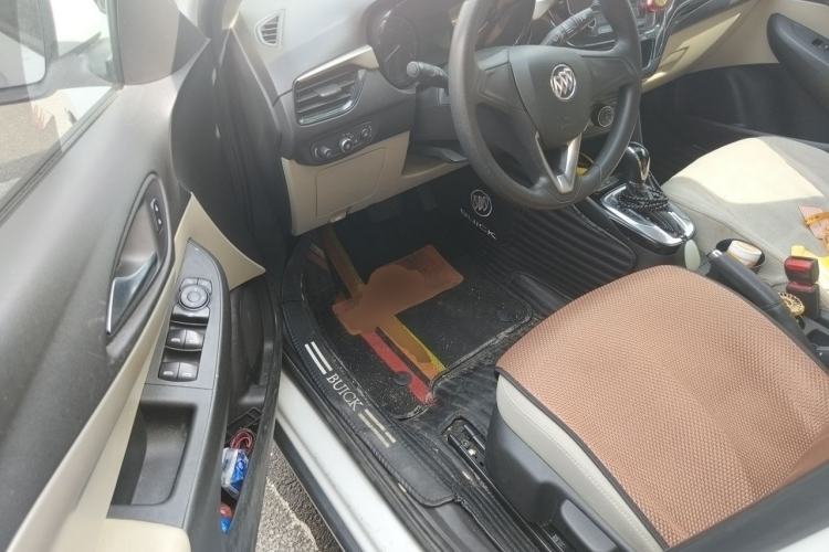 Used Buick Excelle 2018 15N CVT Elite Edition Driver Seat