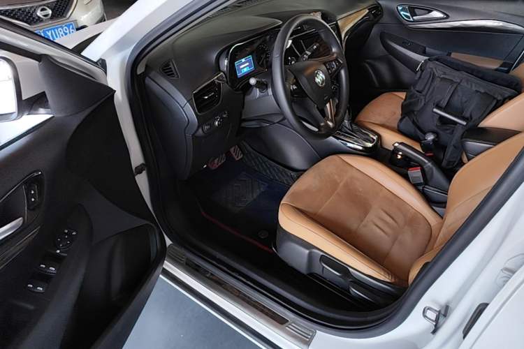 Used Buick Excelle 2018 15N CVT Luxury Version Driver Seat