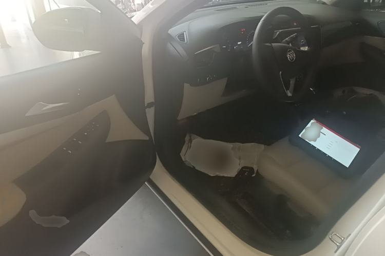 Used Buick Excelle 2018 15N CVT Elite Edition Driver Seat