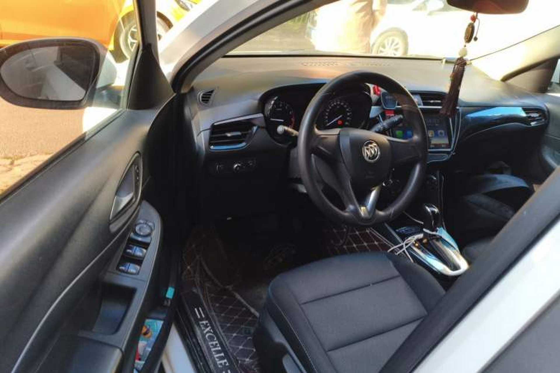 Used Buick Excelle 2018 15N CVT Elite Edition Driver Seat