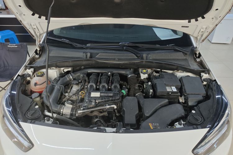 Used Buick Excelle 2018 15N CVT Luxury Version Engine Bay