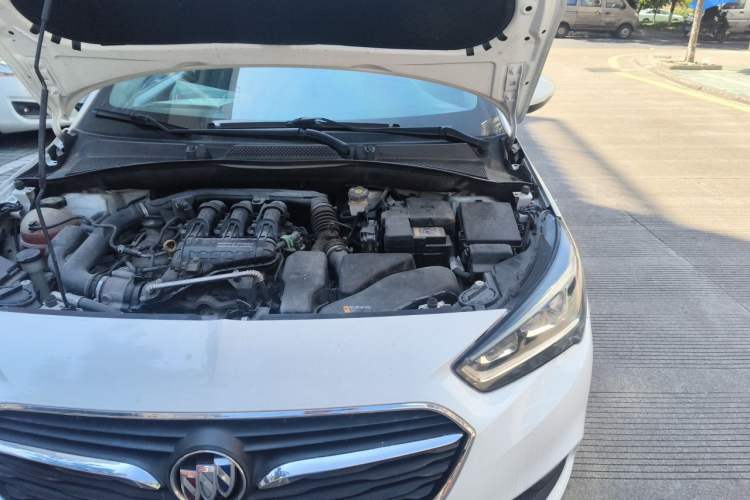 Used Buick Excelle 2018 15N CVT Luxury Version Engine Bay Left