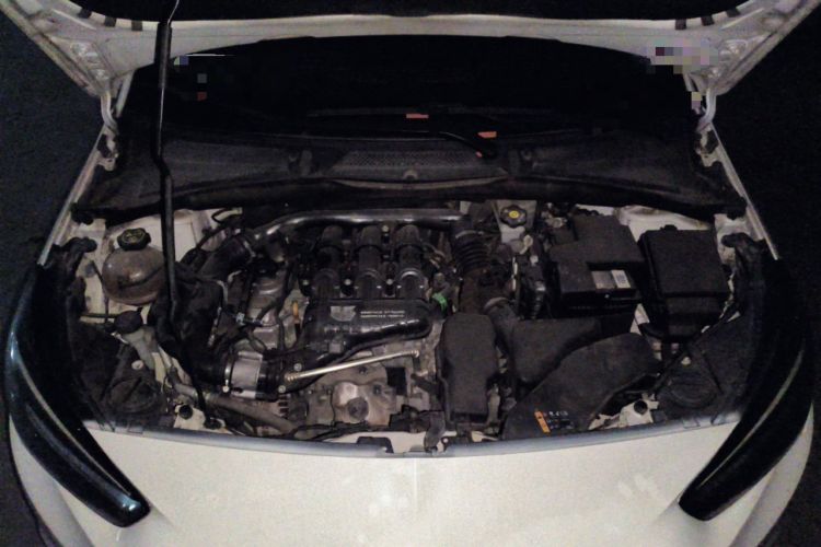 Used Buick Excelle 2018 15N CVT Luxury Version Engine Bay