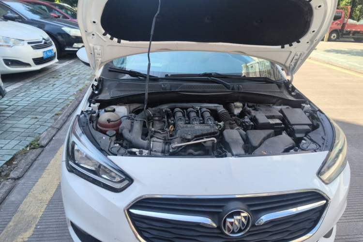 Used Buick Excelle 2018 15N CVT Luxury Version Engine Bay Right