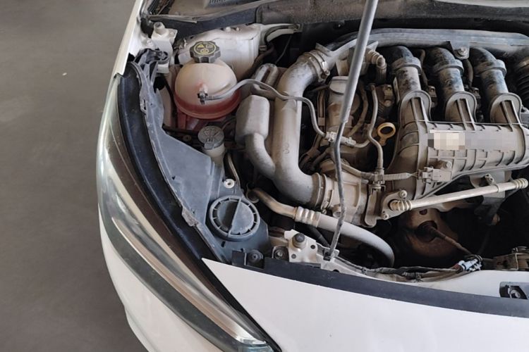 Used Buick Excelle 2018 15N CVT Luxury Version Engine Bay Right