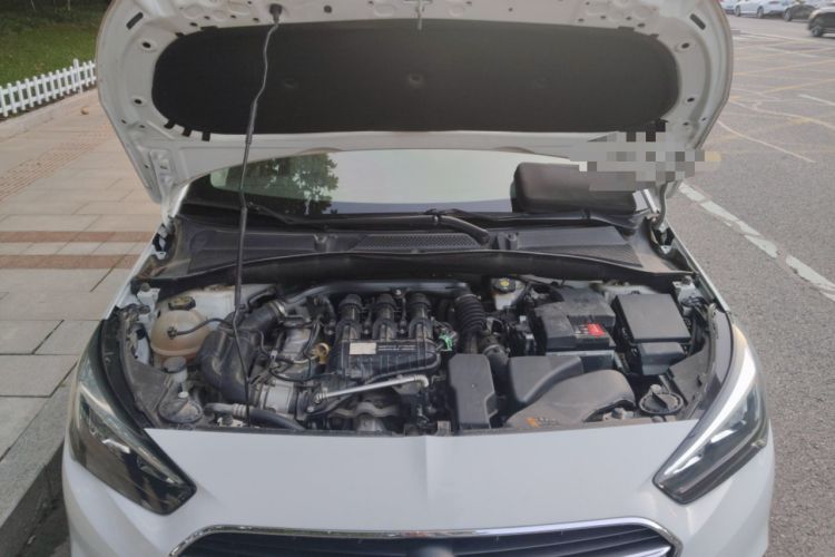 Used Buick Excelle 2018 15N Manual Elite Version Engine Bay