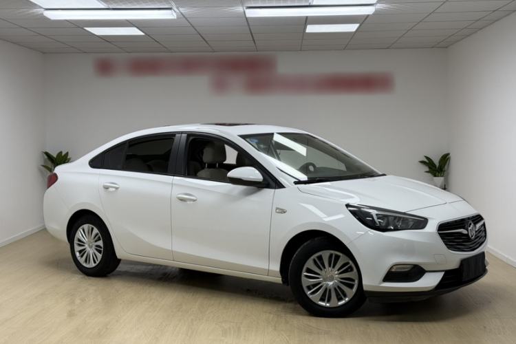 Used Buick Excelle 2018 15N Manual Elite Version Exterior 1