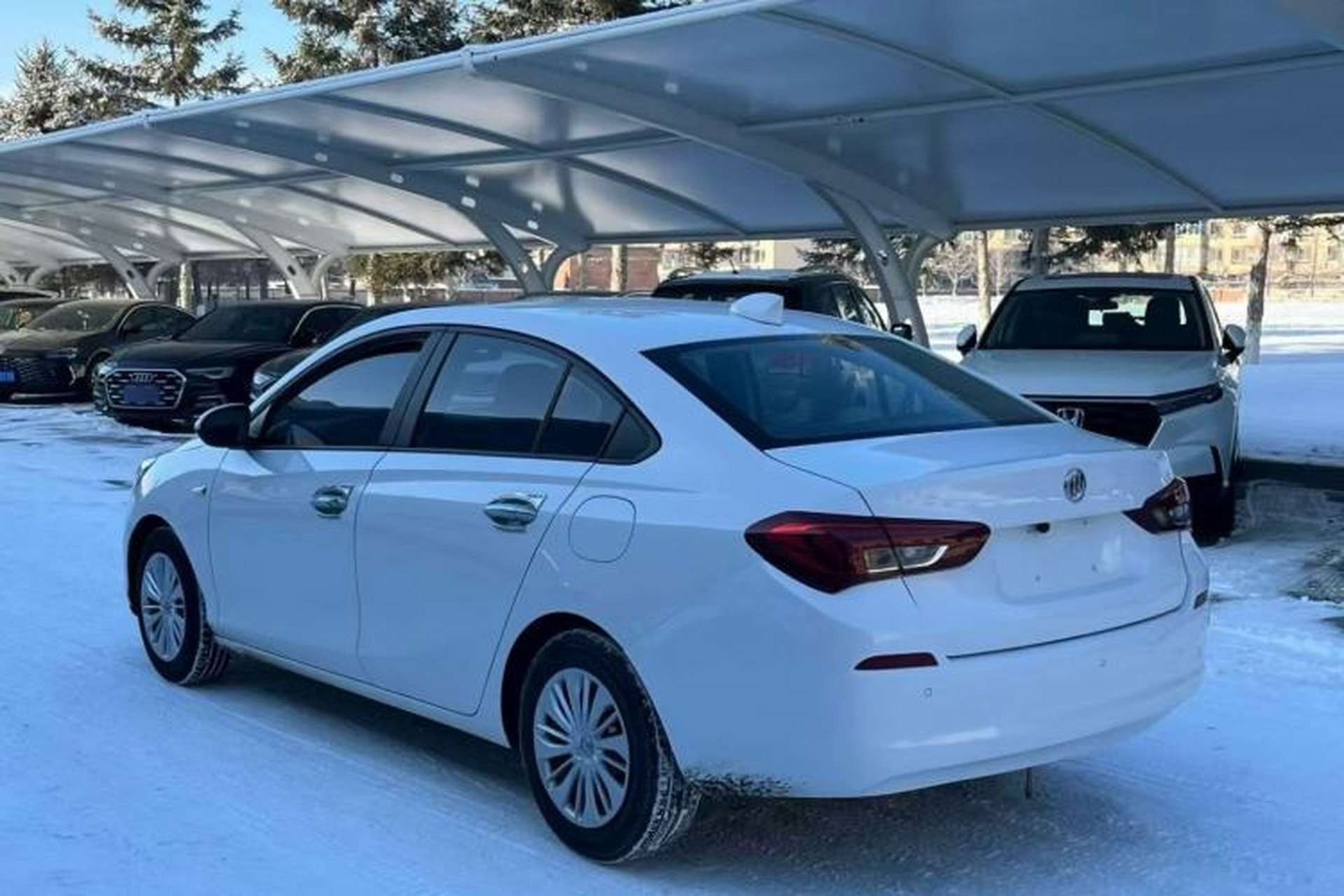 Used Buick Excelle 2018 15N Manual Elite Version Exterior 3