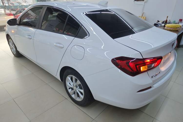 Used Buick Excelle 2018 15N CVT Luxury Version Exterior 3