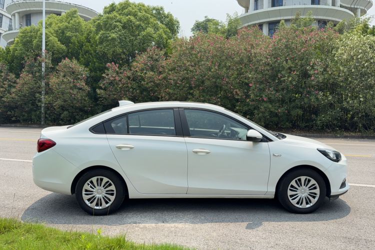 Used Buick Excelle 2018 15N CVT Elite Edition Exterior 3