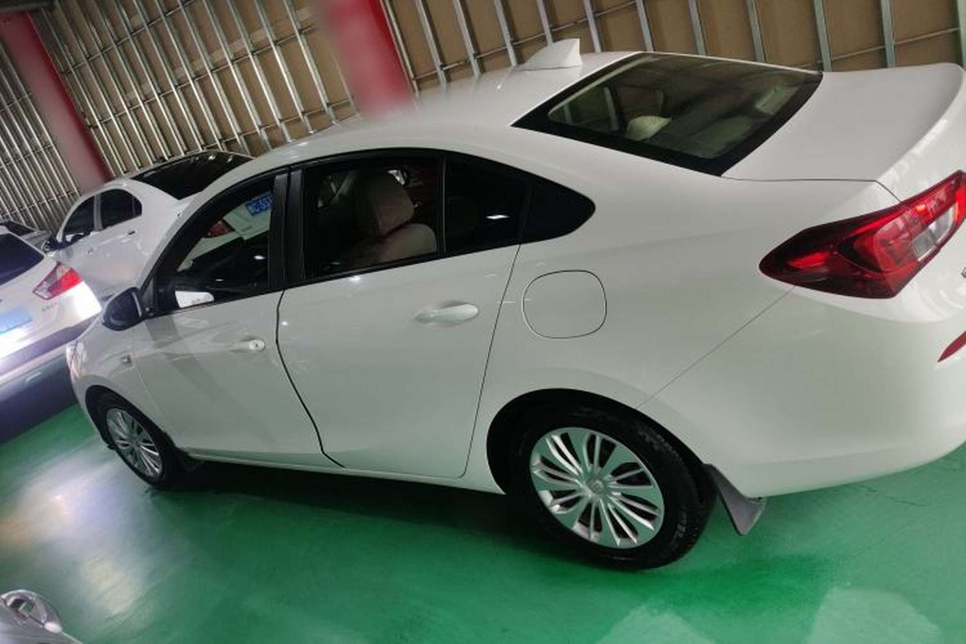 Used Buick Excelle 2018 15N Manual Elite Version Exterior 3