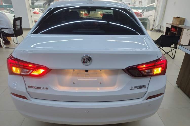 Used Buick Excelle 2018 15N CVT Luxury Version Exterior 4