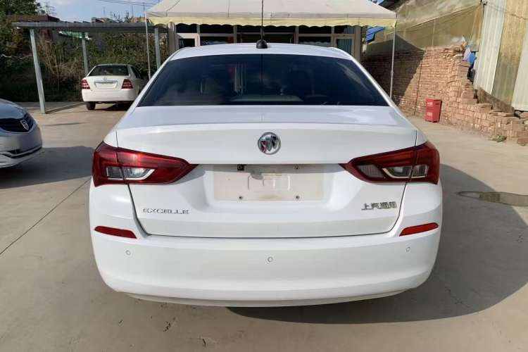 Used Buick Excelle 2018 15N Manual Elite Version Exterior 4