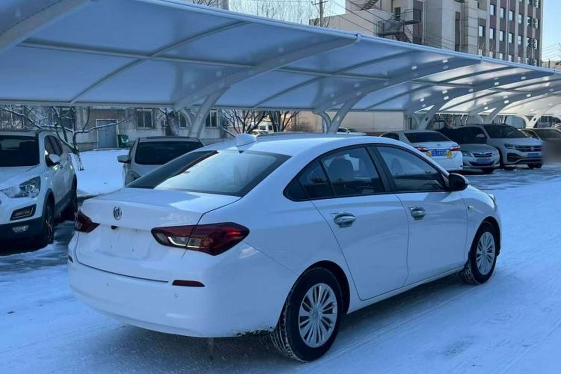 Used Buick Excelle 2018 15N Manual Elite Version Exterior 5