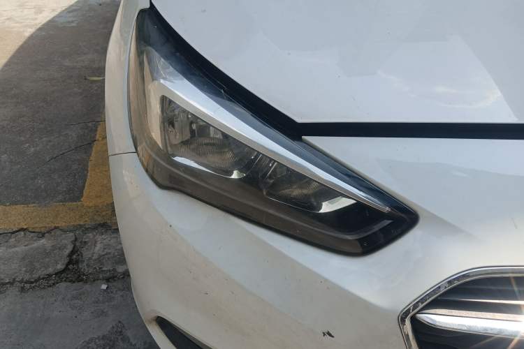 Used Buick Excelle 2018 15N CVT Elite Edition Exterior 6