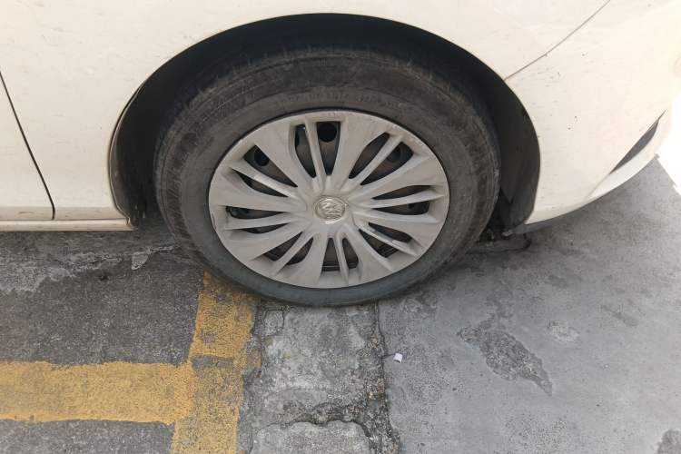 Used Buick Excelle 2018 15N CVT Elite Edition Exterior 7