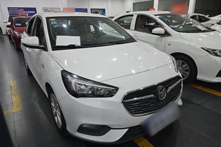 Used Buick Excelle 2018 15N Manual Elite Version Front Right 45 Deg
