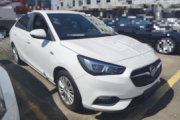 Used Buick Excelle 2018 15N CVT Elite Edition Front Right 45 Deg