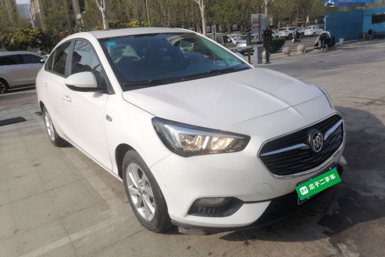 Used Buick Excelle 2018 15N Manual Elite Version Front Right 45 Deg
