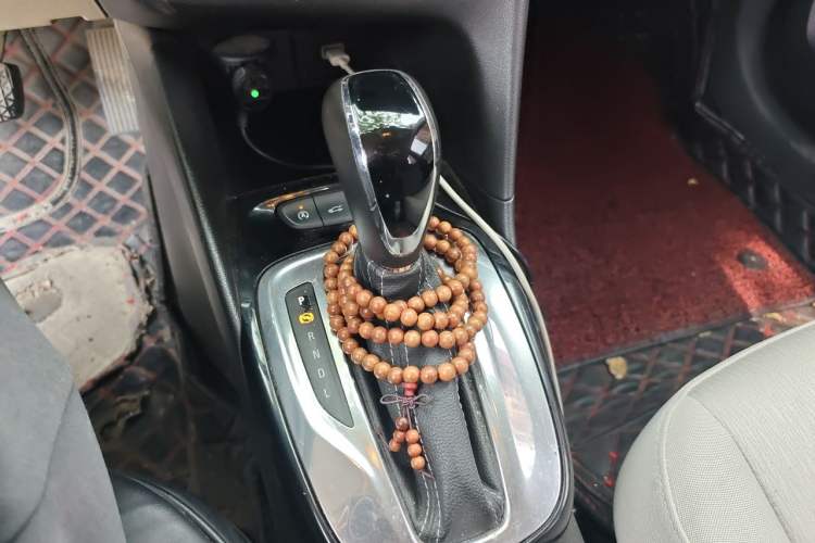 Used Buick Excelle 2018 15N CVT Elite Edition Gear Lever