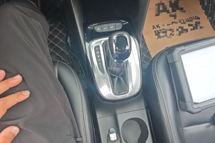 Used Buick Excelle 2018 15N CVT Elite Edition Gear Lever