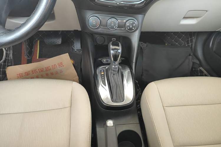 Used Buick Excelle 2018 15N CVT Elite Edition Gear Lever