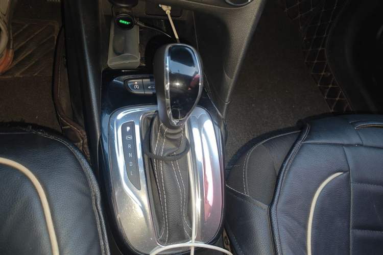Used Buick Excelle 2018 15N CVT Elite Edition Gear Lever