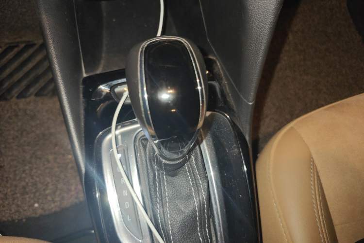 Used Buick Excelle 2018 15N CVT Luxury Version Gear Lever