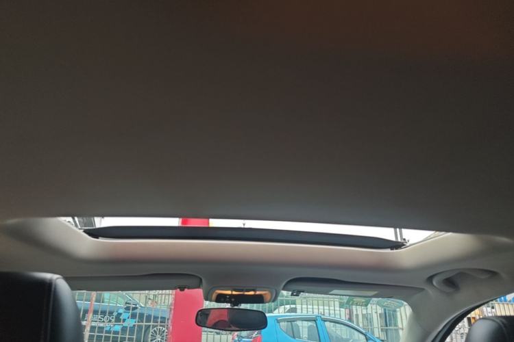 Used Buick Excelle 2018 15N CVT Elite Edition Headliner