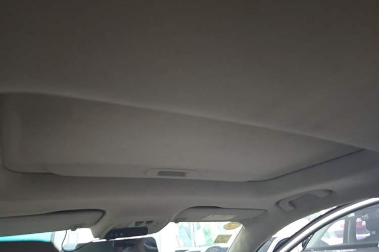 Used Buick Excelle 2018 15N Manual Elite Version Headliner