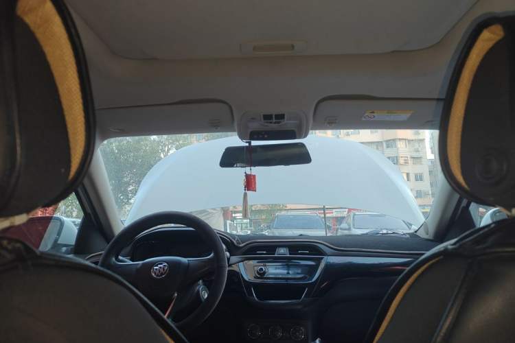 Used Buick Excelle 2018 15N CVT Elite Edition Headliner