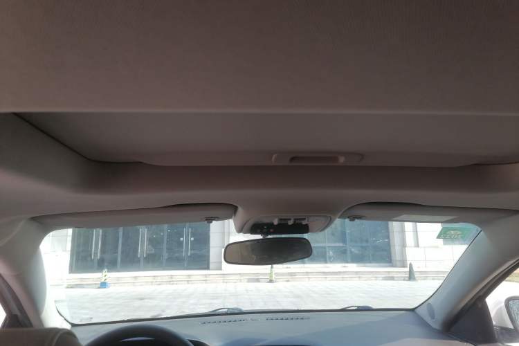 Used Buick Excelle 2018 15N Manual Elite Version Headliner